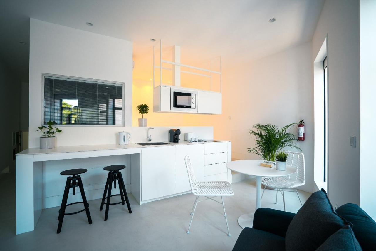 アヴェイロPortaria Housingアパートメント エクステリア 写真