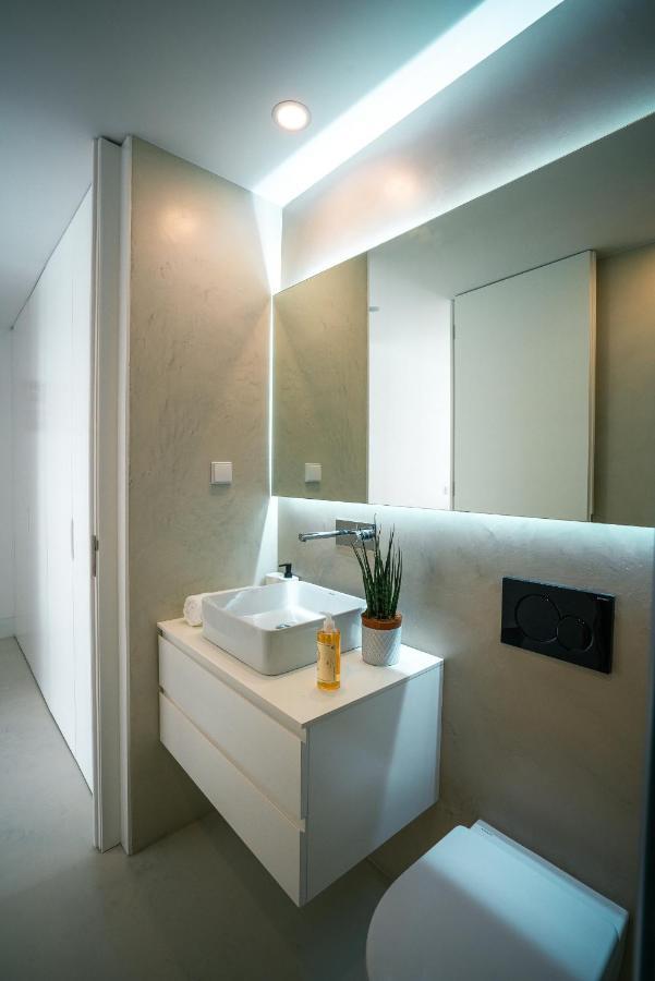 アヴェイロPortaria Housingアパートメント エクステリア 写真